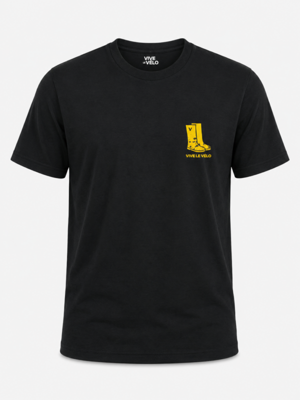 MUDDY BOOTS T-Shirt
